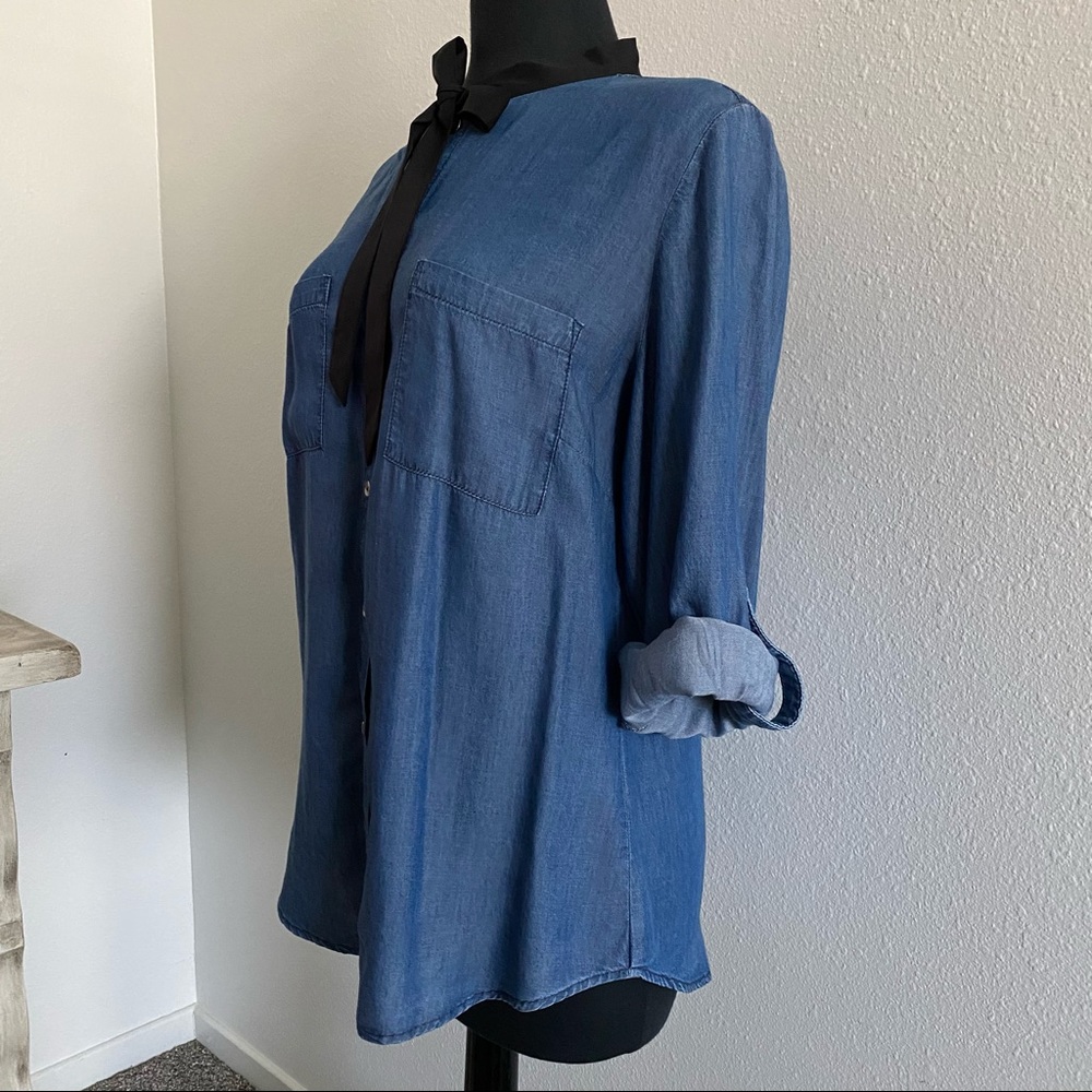 NY&Co Soho Jeans Chambray Shirt Size M - Picture 2 of 8